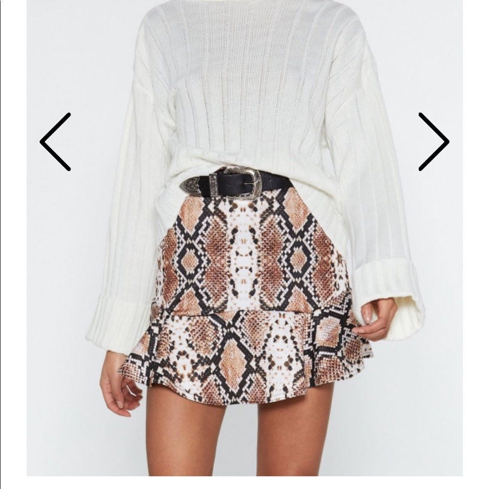 NWOT Nasty Gal Snake print skirt